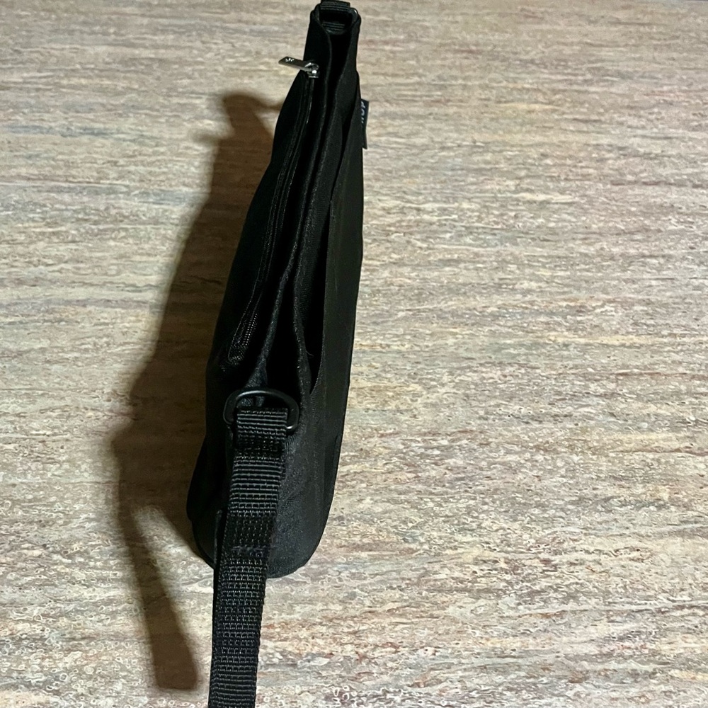 NWOT Skip Hop Black Bag - Picture 16 of 16